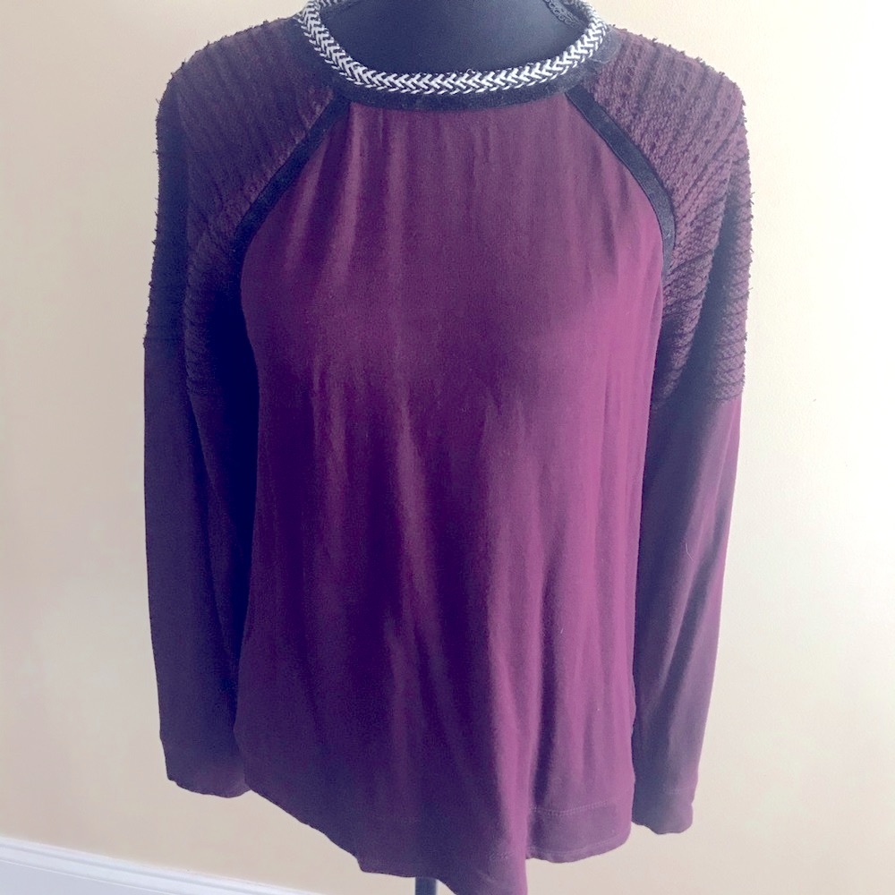 Maurices long sleeve, wine colored with white twist trim on neck , pieced arm S